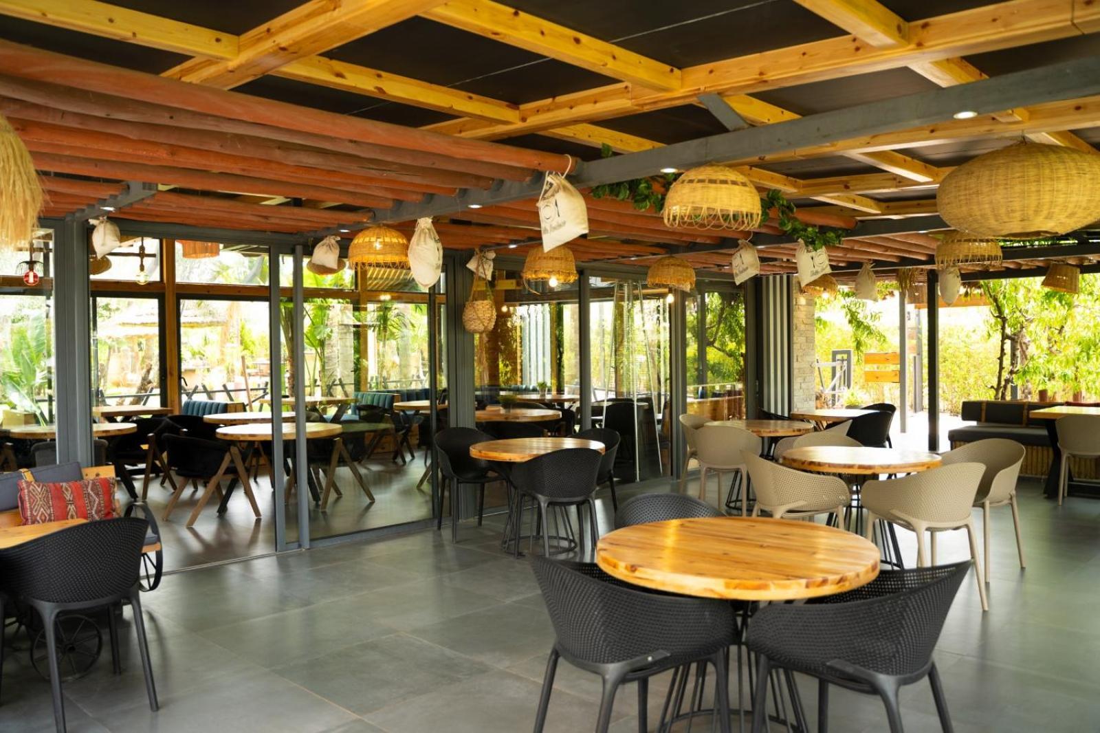 Riad Bella Montana Ain Cheggag Exterior photo